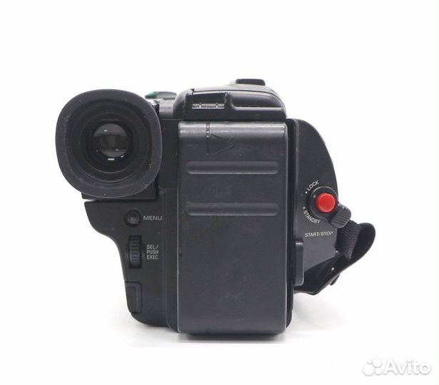 Видеокамера Sony CCD-TR780E