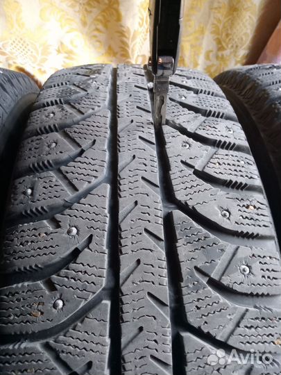 Bridgestone Ice Cruiser 7000S 185/65 R15