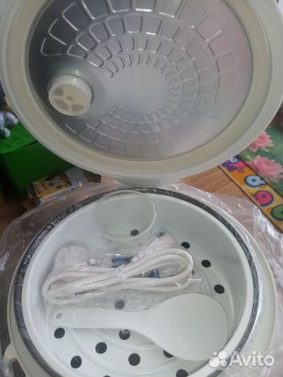 Мультиварка новая scarlett sc-410