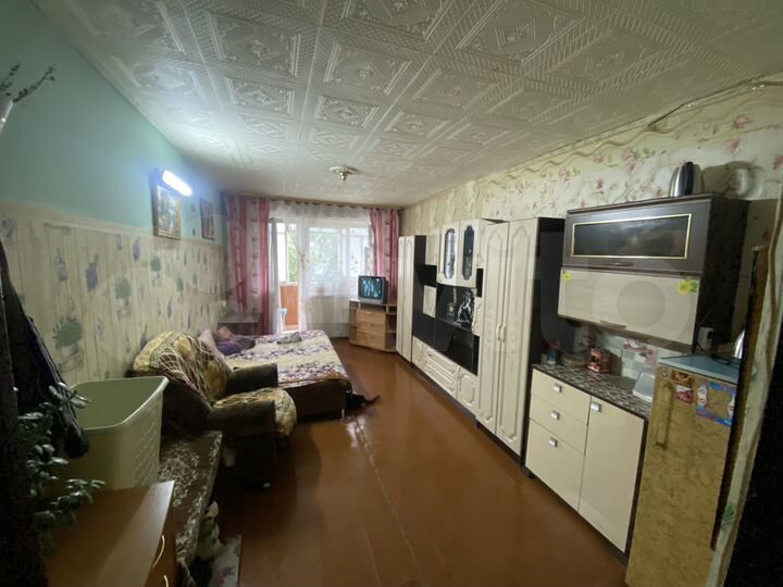 Комната 17 м² в 4-к., 3/5 эт.