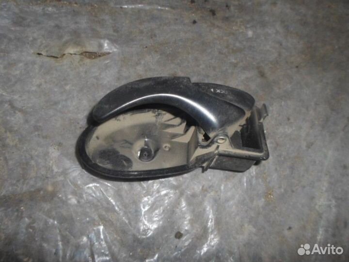Ручка двери внутренняя левая Ford Focus 1 1998-200
