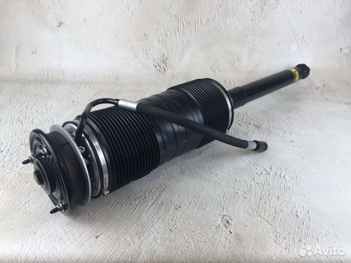 Гидростойка задняя R-L Mercedes W221 C216