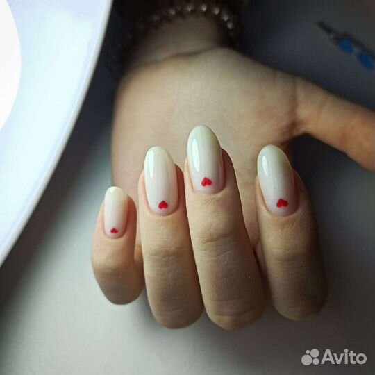 Мастер маникюра