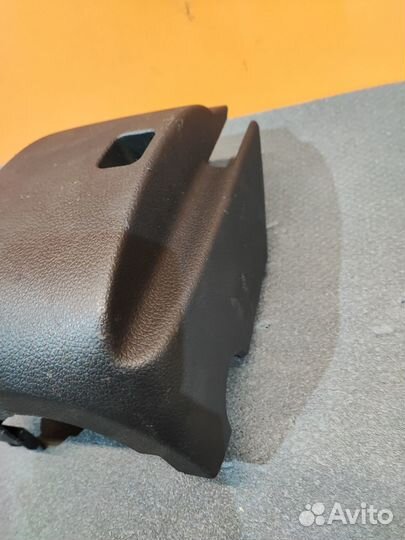 Кожух рулевой колонки Volkswagen Tiguan 5N1