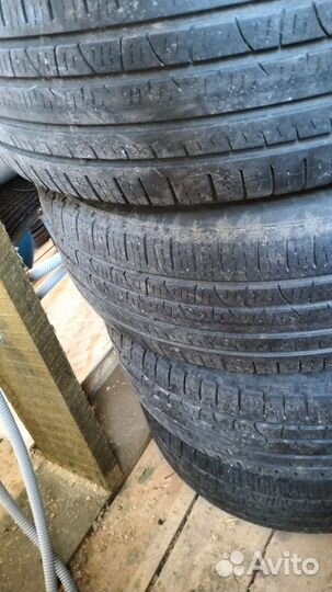 Pirelli Scorpion 215/60 R17