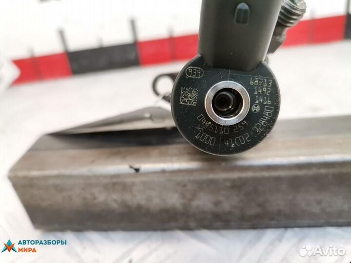 Форсунка Peugeot 307 рест. 2006 1609850580