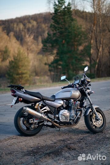 Yamaha XJR 1300