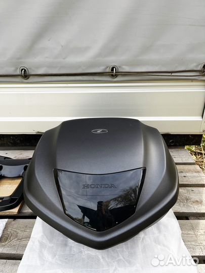 Центральный кофр 35л Honda CB1300 CB400 NC750