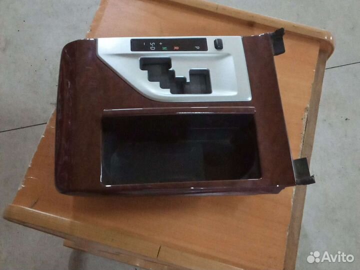 Накладка консоли Toyota Camry V50