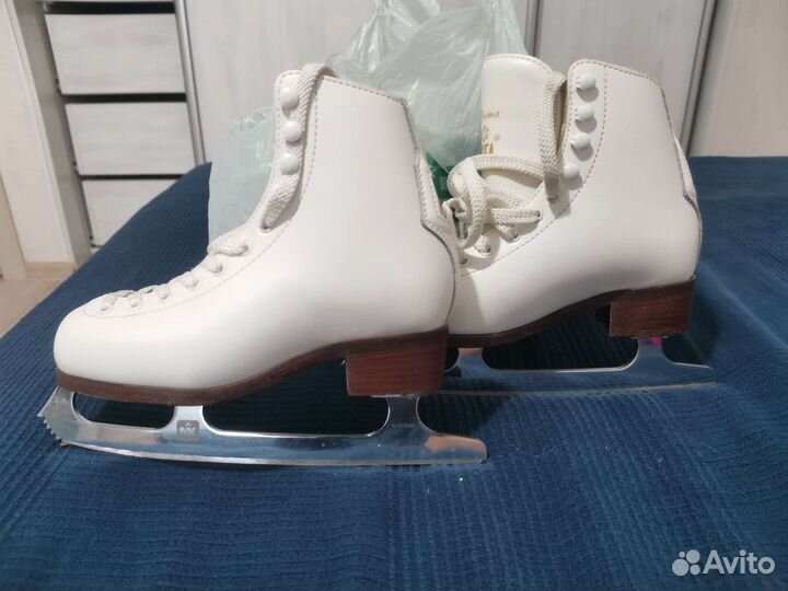 Детские профессиональные коньки фигурные WifaPrima