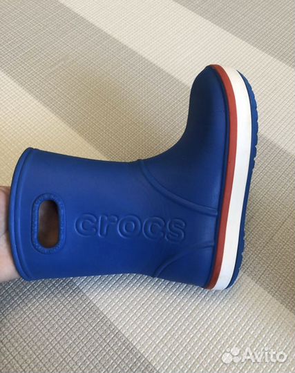 Резиновые сапоги crocs