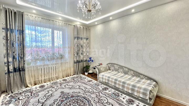 2-к. квартира, 70,3 м², 7/8 эт.