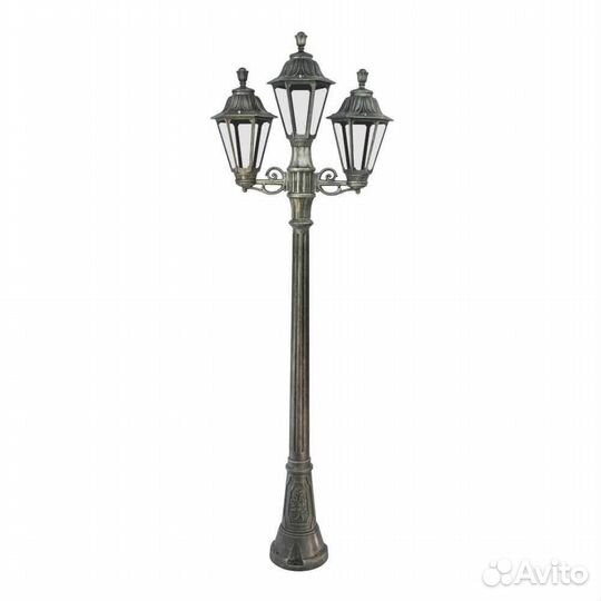 Столб металлический и пластиковый уличный