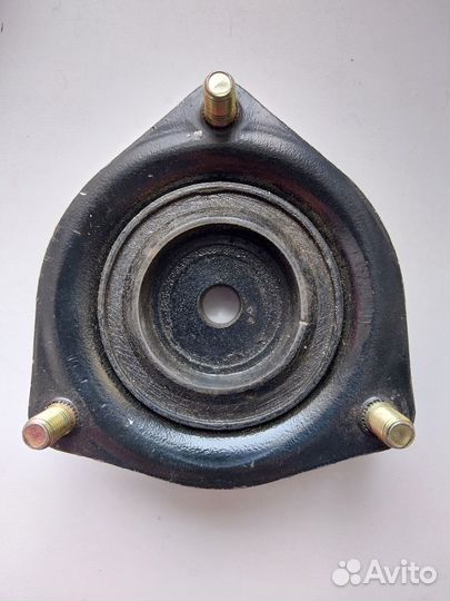 Опора амортизатора