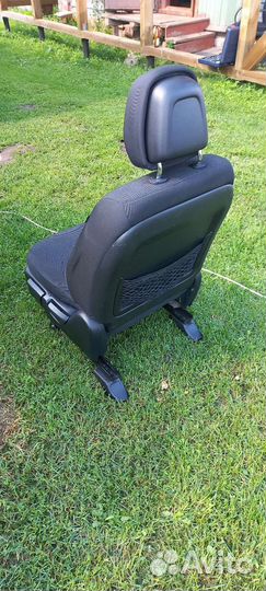 Комплект сидений Киа Соренто