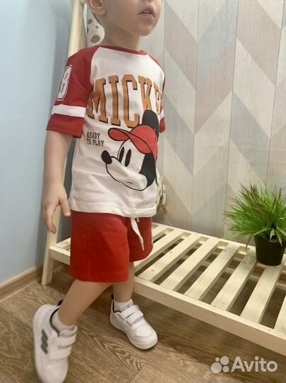 Костюм zara для мальчика новый