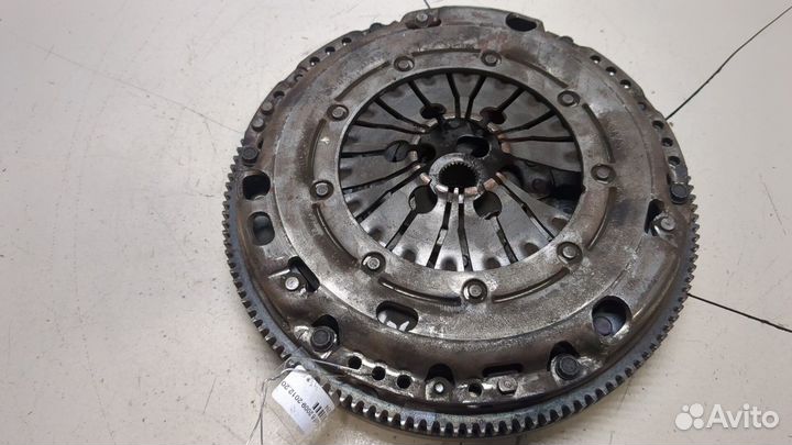 Маховик Volkswagen Golf 6, 2010