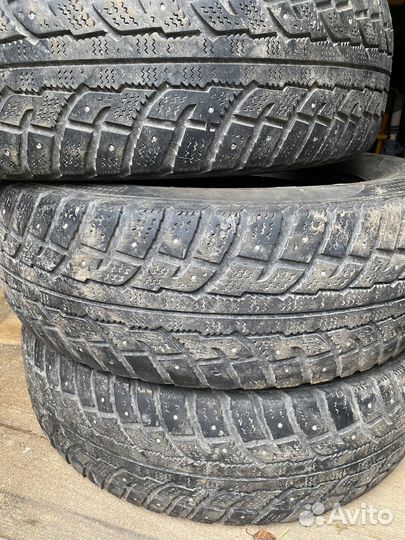 Kumho 722 215/70 R16