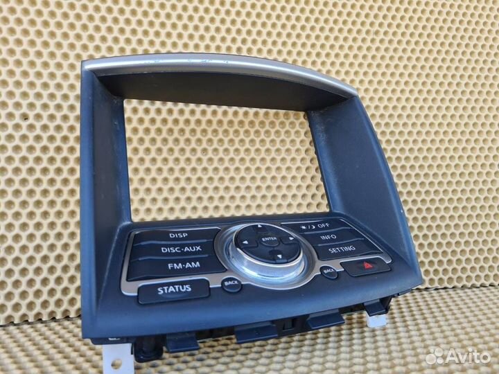 Панель управления магнитолой Infiniti G25 G35 G37