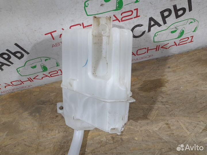 Бачок омывателя Toyota Rav 4 XA50 (2019+)