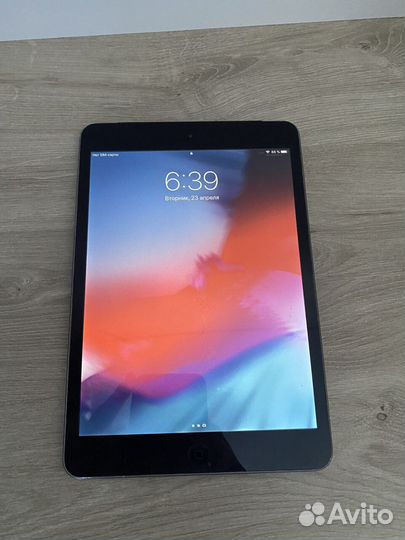 Продается iPad mini 2 32GB Space Gray Wi-Fi Sim