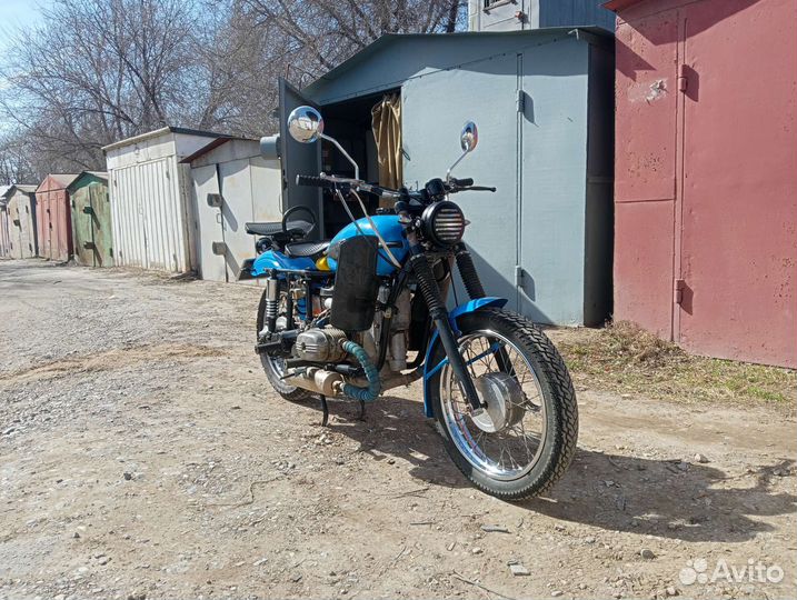 Продам мотоцикл Урал