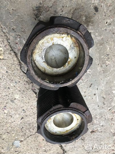 Поршневая советская Т-25 Т-16