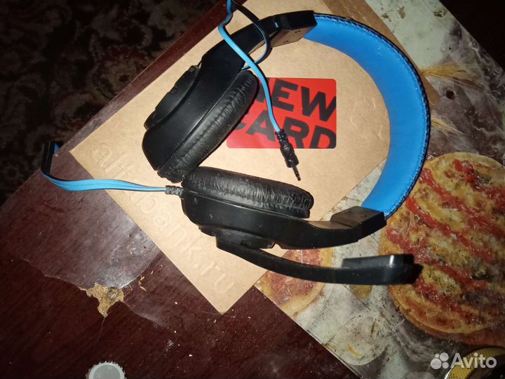 Наушники оператора