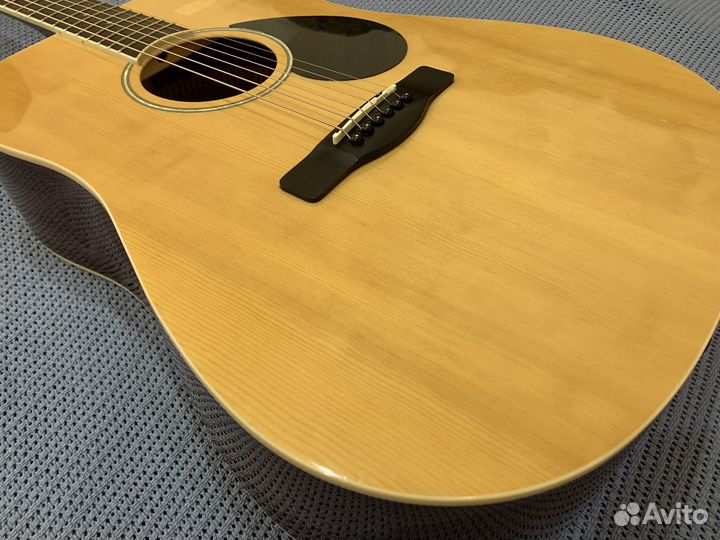 Гитара Greg Bennett