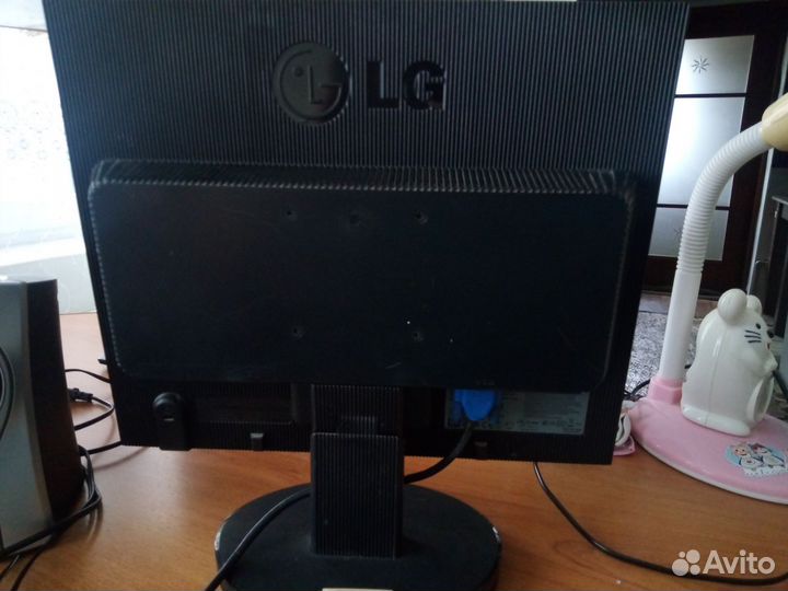 Монитор LG flatron