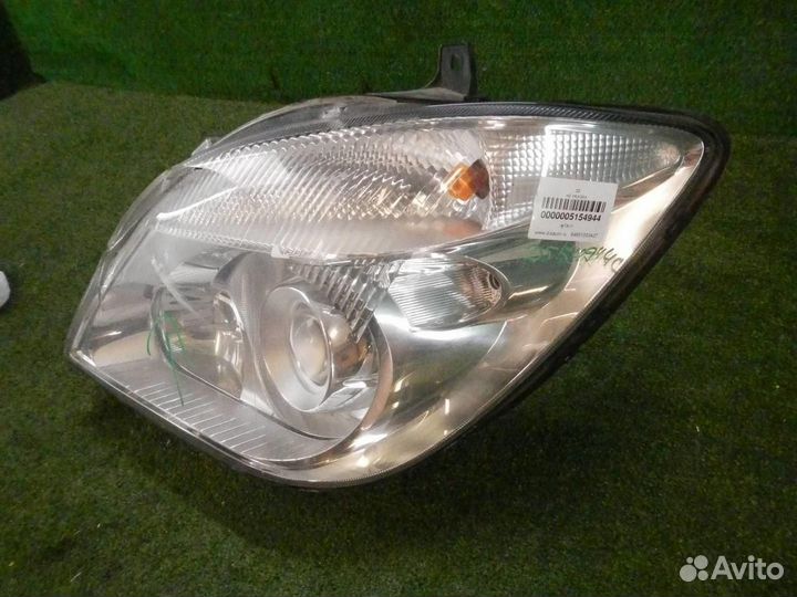 Фара левая Mercedes-Benz Sprinter