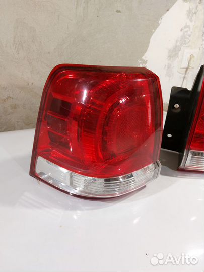Задние фонари toyota lc 200