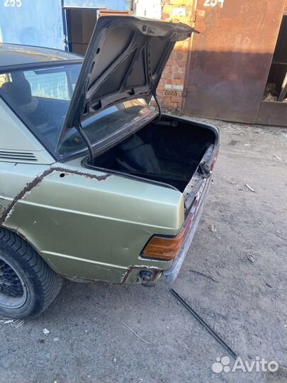 Мерседес 190