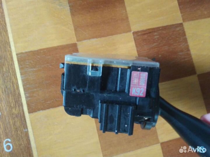 Переключатель стеклоочистителя Pontiac Vibe