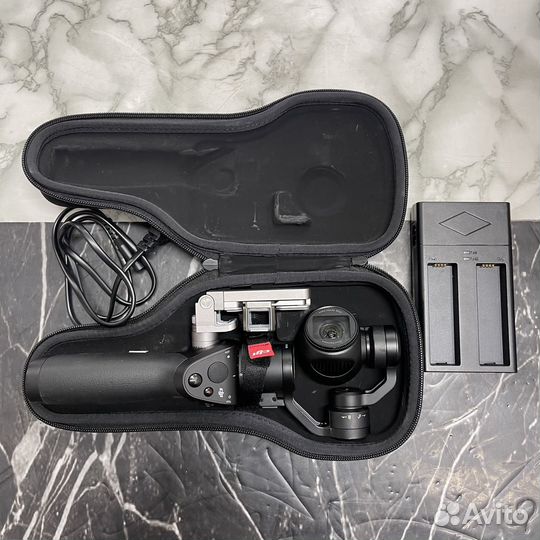 DJI Osmo Plus - 4K камера со стабилизатором