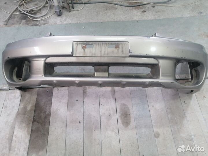 Бампер передний subaru outback (2000 г.)