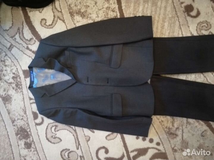 Школьный костюм