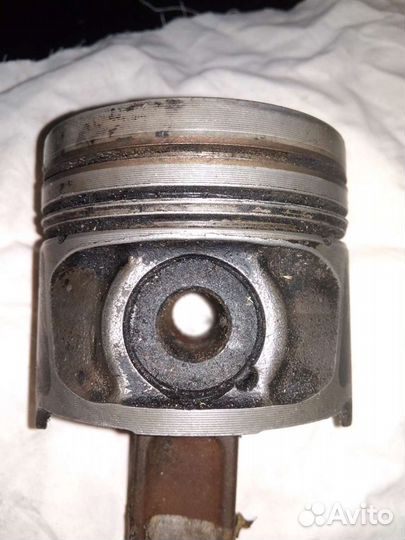 Поршни K9k б/у