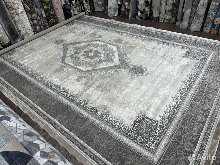 Ковер новый 4х6