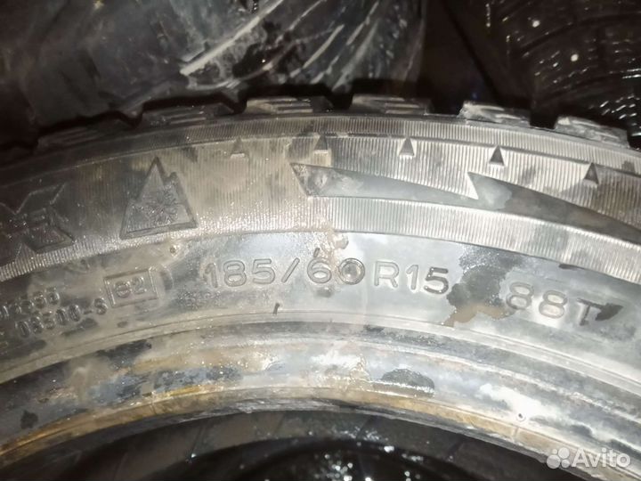 Michelin Radial XSE 185/60 R15 88T