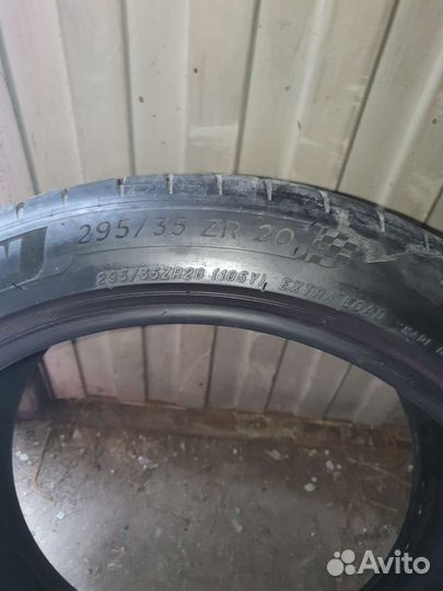 Michelin Pilot Sport 4 S 295/35 R20
