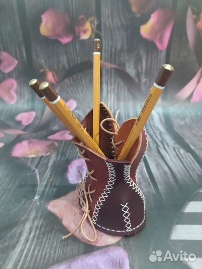 Подставка для карандашей и ручек