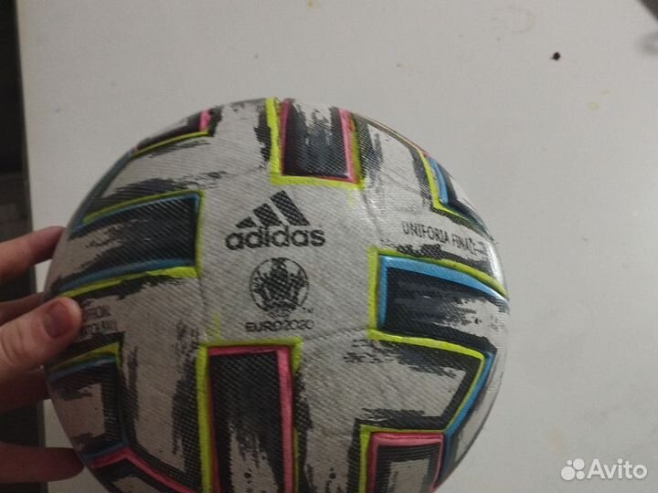 Футбольный мяч adidasевро 2020