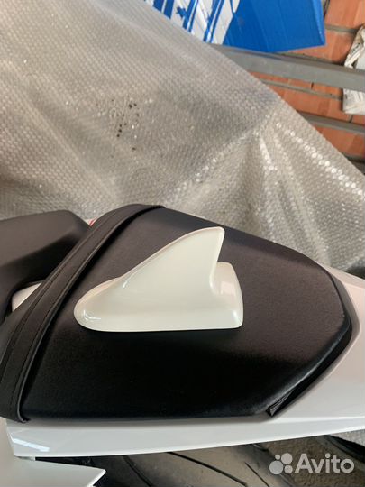 Плавник на крышу