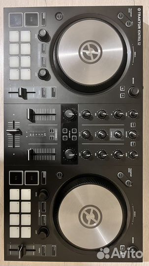 Dj контроллер traktor s2 mk3