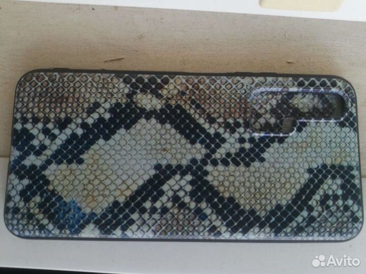 Чехлы на honor 20 pro