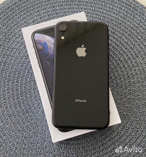 iPhone Xr, 64 ГБ