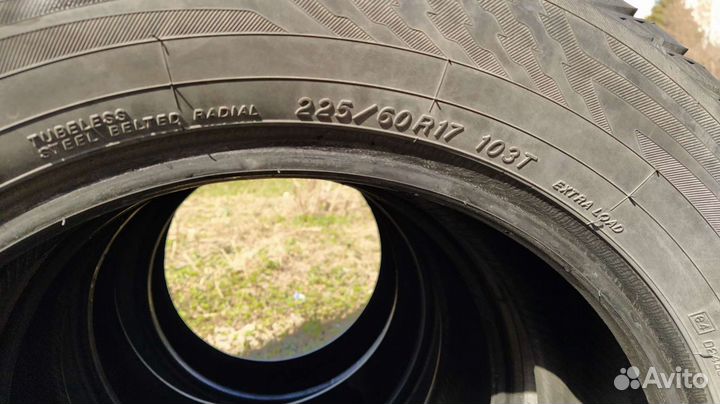 Yokohama Ice Guard Stud IG55 225/60 R17