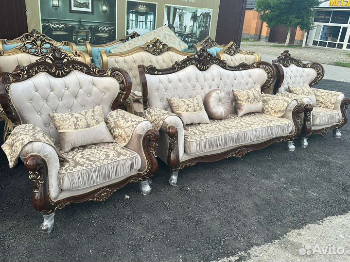 Диван и 2 кресла