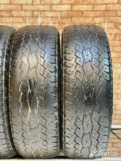 Toyo Open Country A/T Plus 225/65 R17